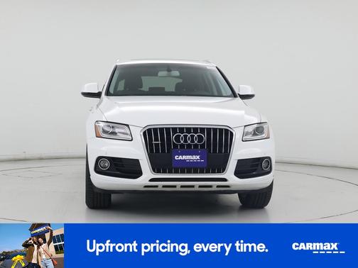 White 2017 Audi Q5 Premium