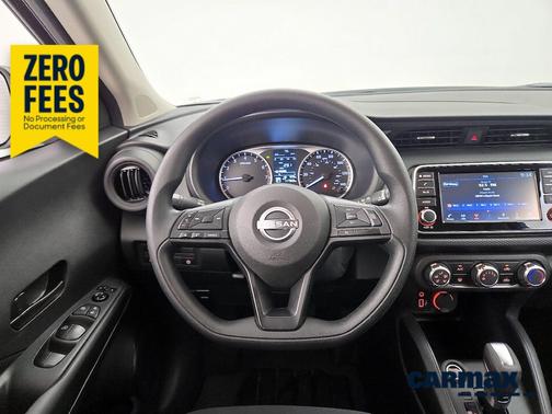 Black 2024 Nissan Kicks S