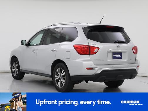 2018 Nissan Pathfinder SL