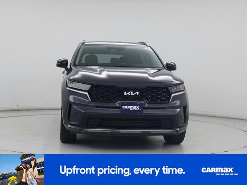 Gray 2023 Kia Sorento S
