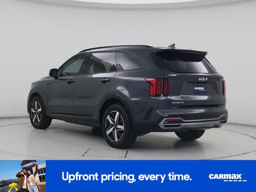 Gray 2023 Kia Sorento S