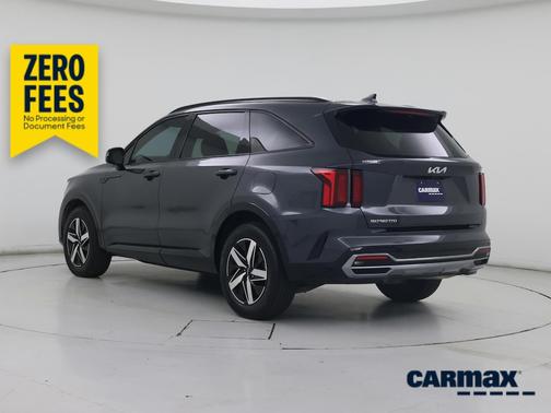 Gray 2023 Kia Sorento S