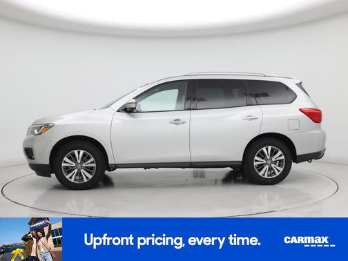 2020 Nissan Pathfinder SL