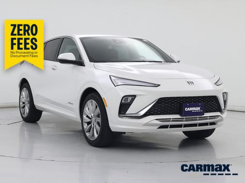 White 2025 Buick Envista Avenir