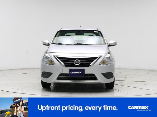 2018 Nissan Versa SV