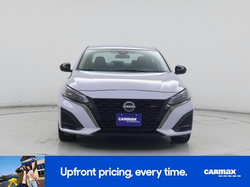 White 2025 Nissan Altima SR