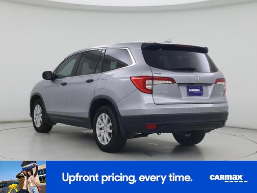 Silver 2019 Honda Pilot LX