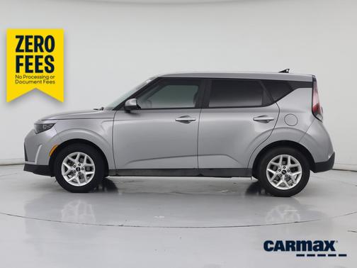 Gray 2023 Kia Soul LX