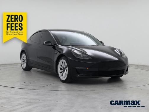 Black 2023 Tesla Model 3