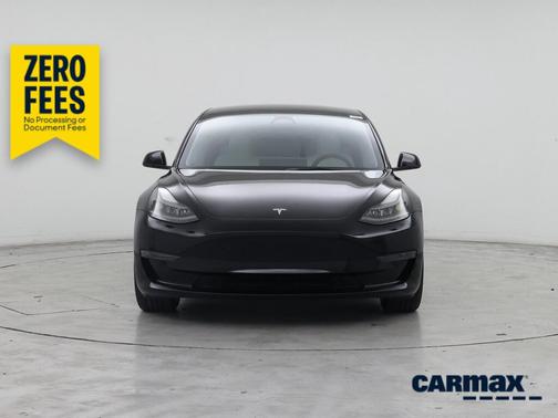 Black 2023 Tesla Model 3