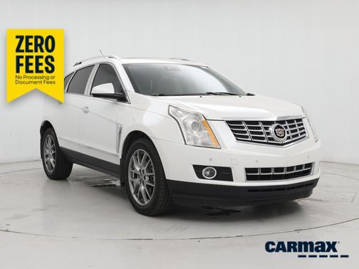 White 2015 Cadillac SRX Premium
