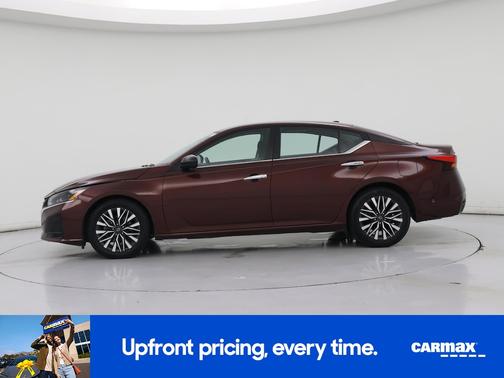 2024 Nissan Altima SV