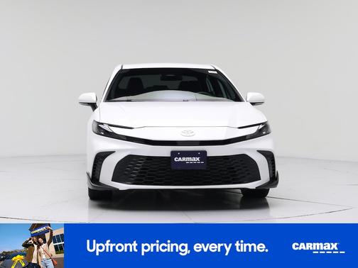 White 2025 Toyota Camry SE