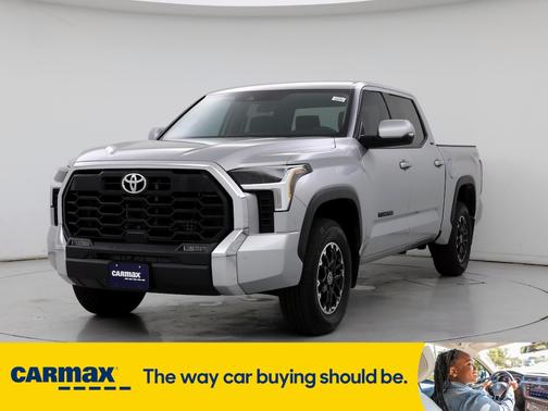 2022 Toyota Tundra SR5