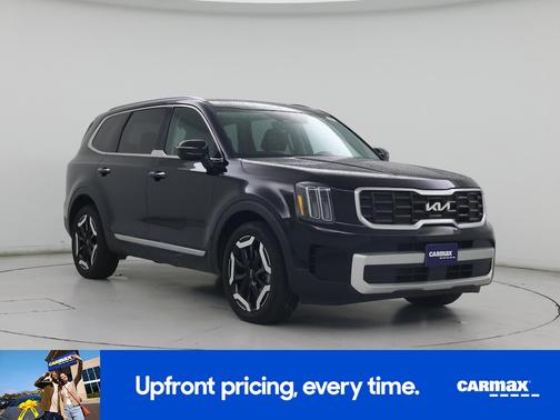 Black 2024 Kia Telluride S