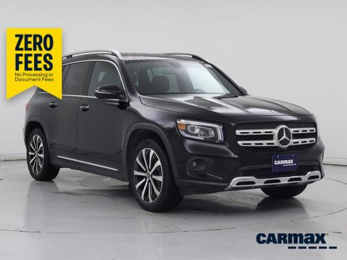 Black 2022 Mercedes-Benz GLB 250