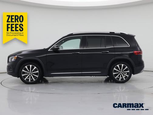 Black 2022 Mercedes-Benz GLB 250