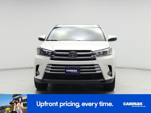 White 2019 Toyota Highlander Limited Platinum