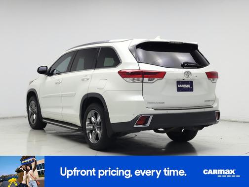 White 2019 Toyota Highlander Limited Platinum