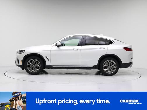 White 2022 BMW X4 XDrive30i