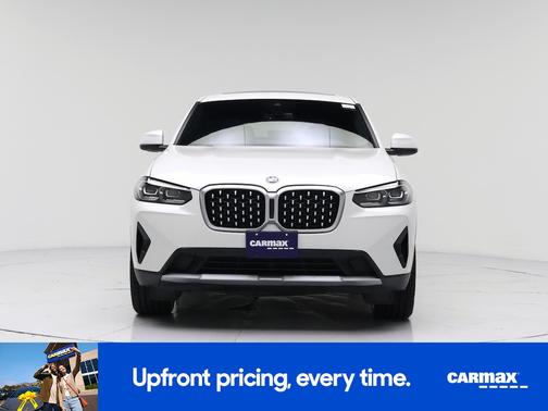 White 2022 BMW X4 XDrive30i