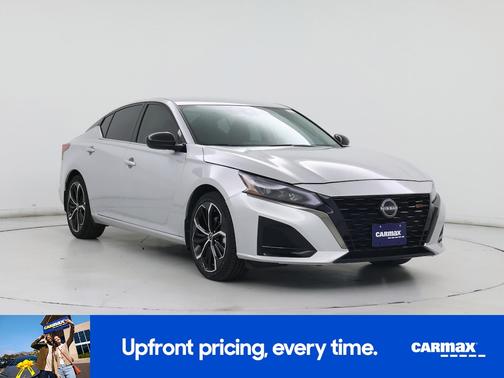 2024 Nissan Altima SR