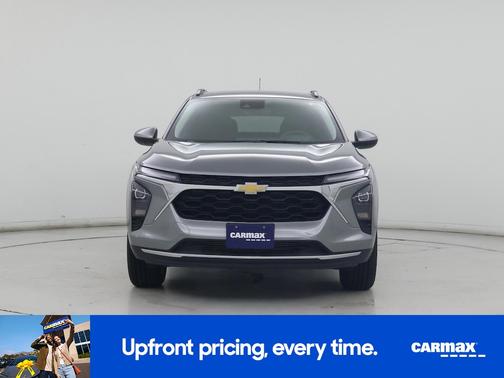 Gray 2025 Chevrolet Trax LT
