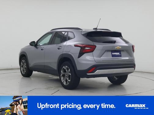 Gray 2025 Chevrolet Trax LT