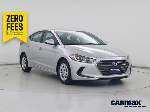 Silver 2018 Hyundai ELANTRA SE