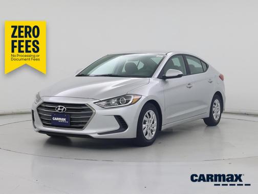 Silver 2018 Hyundai ELANTRA SE