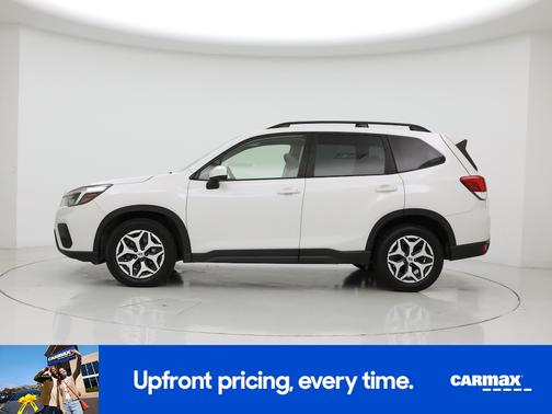 White 2021 Subaru Forester Premium