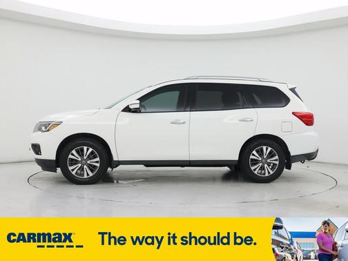 2017 Nissan Pathfinder S