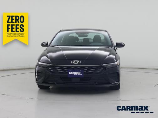 Black 2024 Hyundai ELANTRA SEL