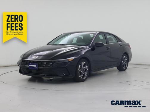 Black 2024 Hyundai ELANTRA SEL