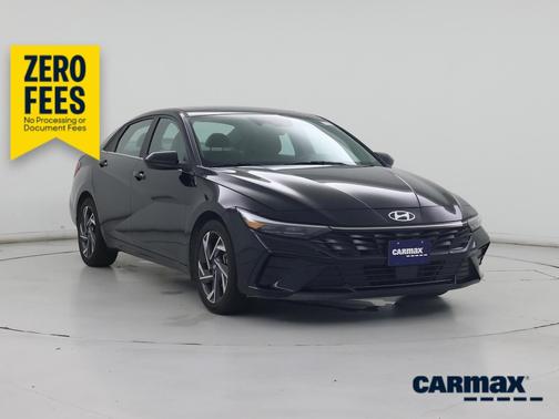 Black 2024 Hyundai ELANTRA SEL