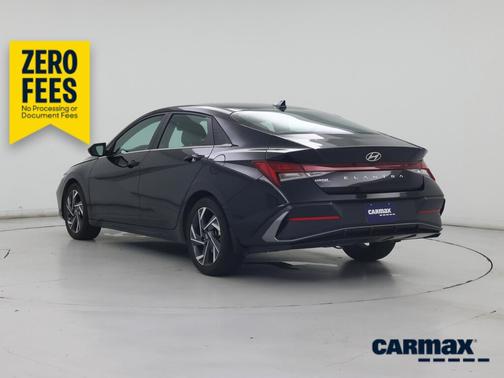 Black 2024 Hyundai ELANTRA SEL