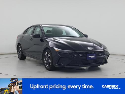Black 2024 Hyundai ELANTRA SEL