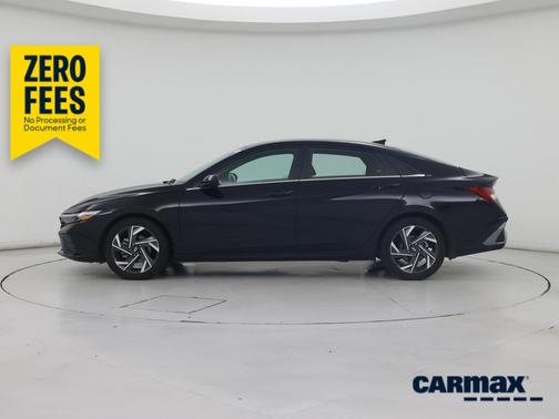 Black 2024 Hyundai ELANTRA SEL