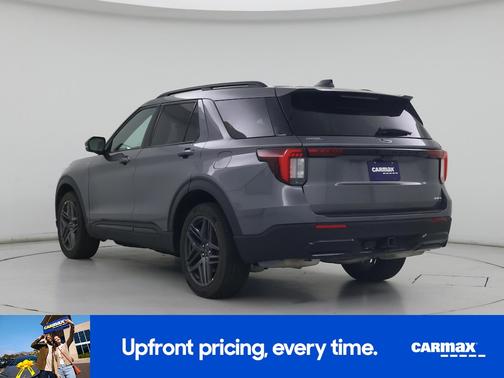 Gray 2025 Ford Explorer ST-Line