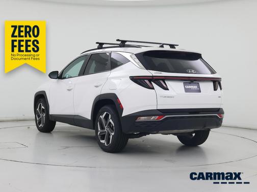 White 2023 Hyundai TUCSON SEL