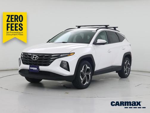 White 2023 Hyundai TUCSON SEL