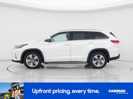 White 2019 Toyota Highlander Hybrid Limited