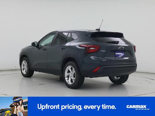 Green 2025 Chevrolet Trax LS