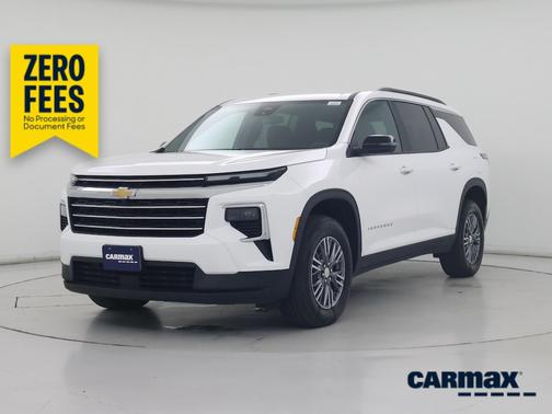 White 2026 Chevrolet Traverse LT