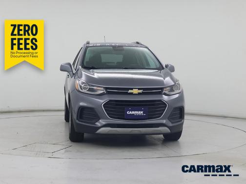 Gray 2019 Chevrolet Trax LT