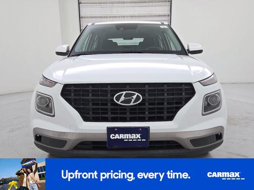 2021 Hyundai VENUE SE