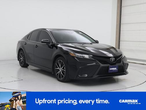 Black 2023 Toyota Camry SE