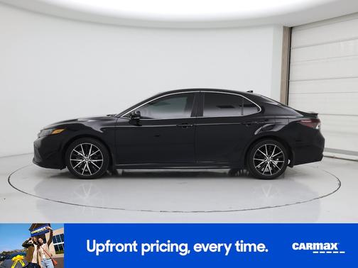 Black 2023 Toyota Camry SE