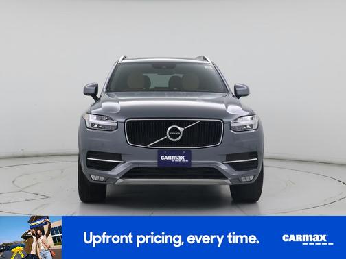 2019 Volvo XC90 T6 Momentum