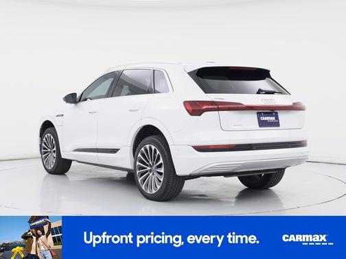 2019 Audi e-tron Prestige